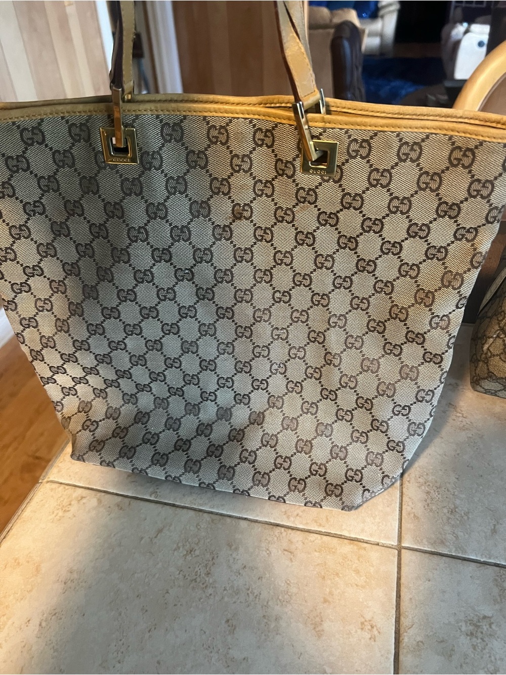 Gucci Beige GG Supreme Canvas Tote with Tan Trim